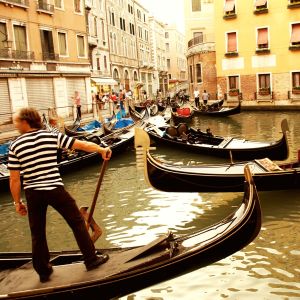 Gondola Ride with Live Commentary in Venice