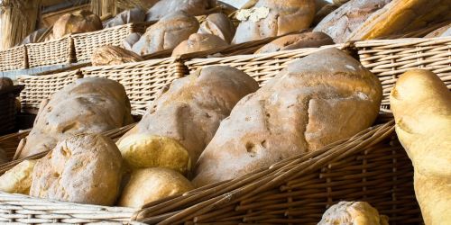 Scopri i tipi di pane italiano regionali e le loro forme classiche