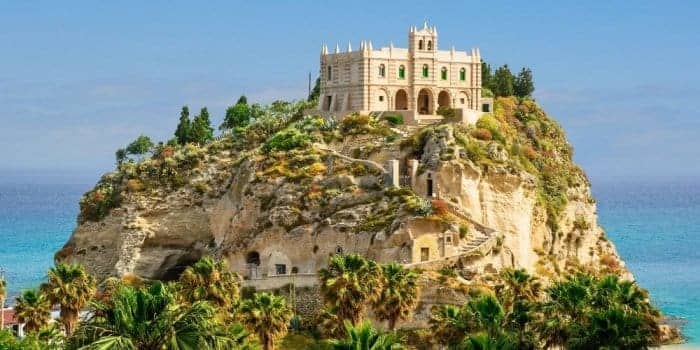 Calabria: 6 Unmissable Things to do in Tropea 