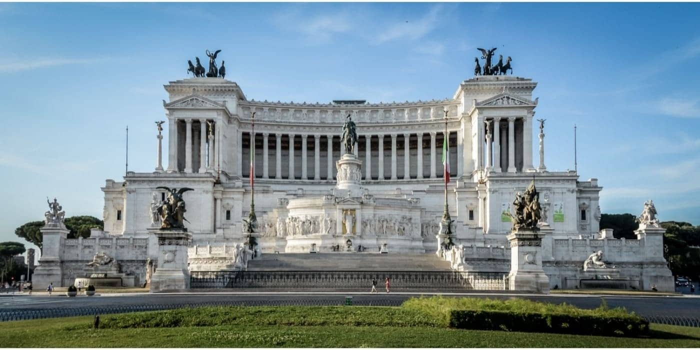 Costituzione Italiana: cose utili da sapere per chi viaggia