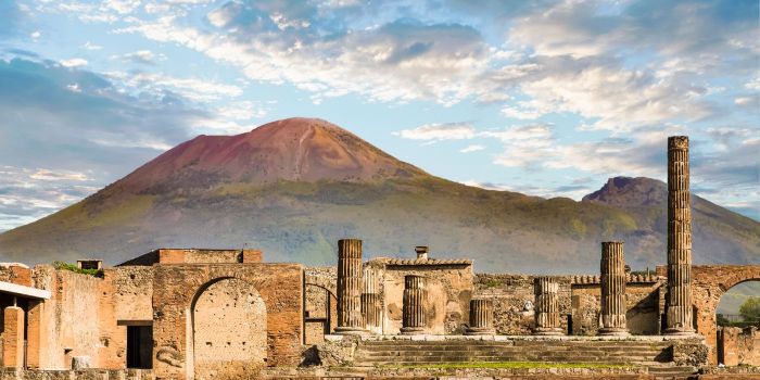 Visit Pompeii
