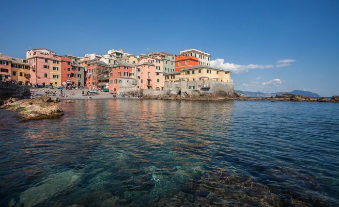 Boccadasse, beach - photo by A.Falcone ©Xedum