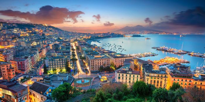 what to do in Naples in December 2025