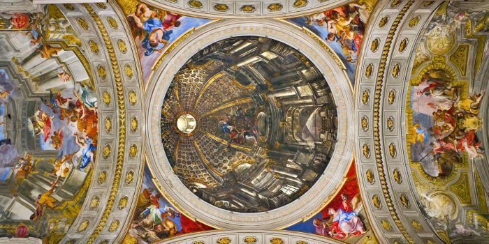 Optical illusions in Italy