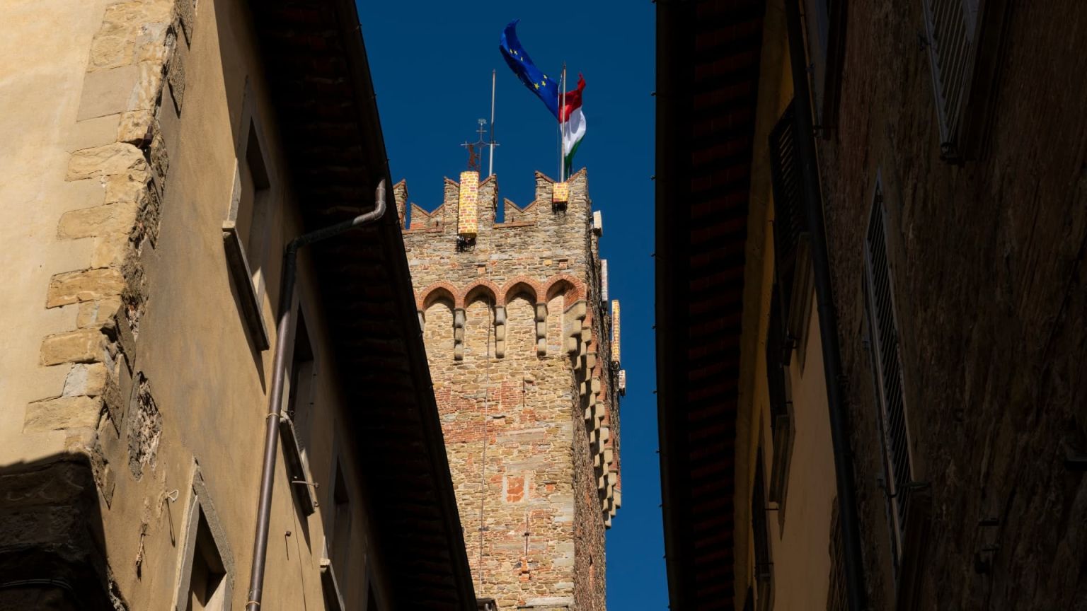 1212-tuscany-arezzo