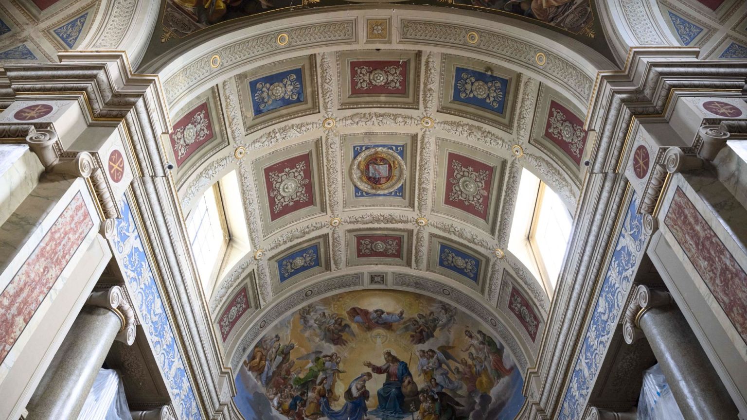 visit monte san pietrangeli - frescoes