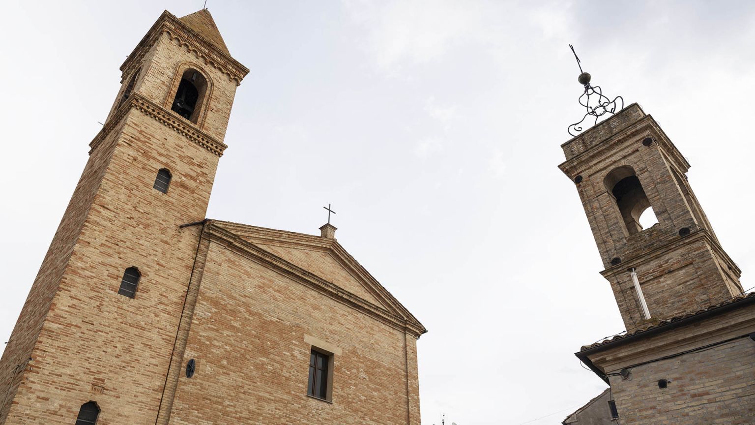 Piazza Umberto I Torre San Patrizio