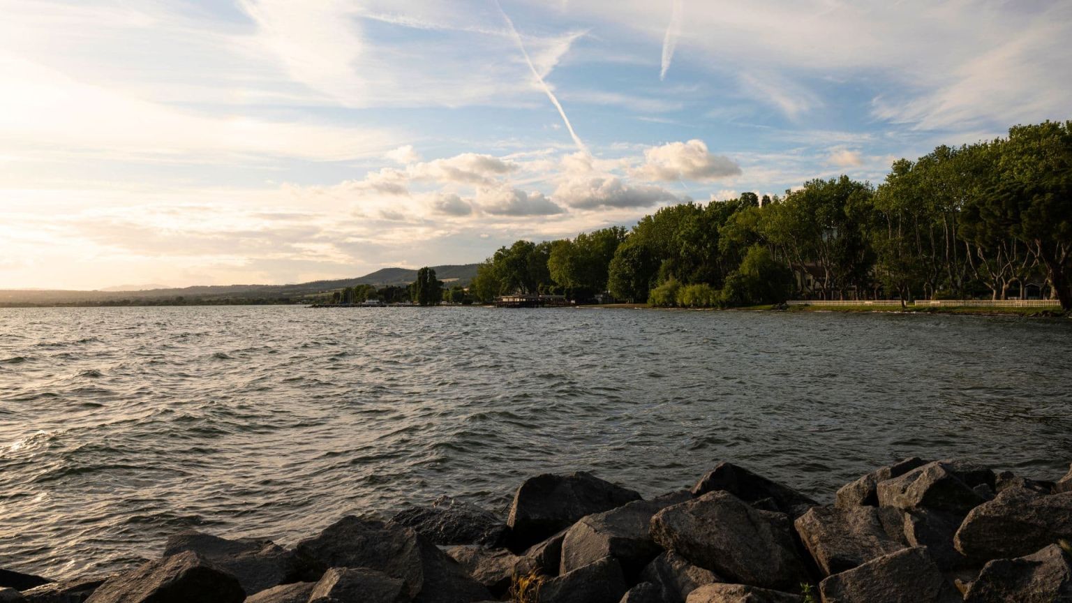 2538-lago-bolsena
