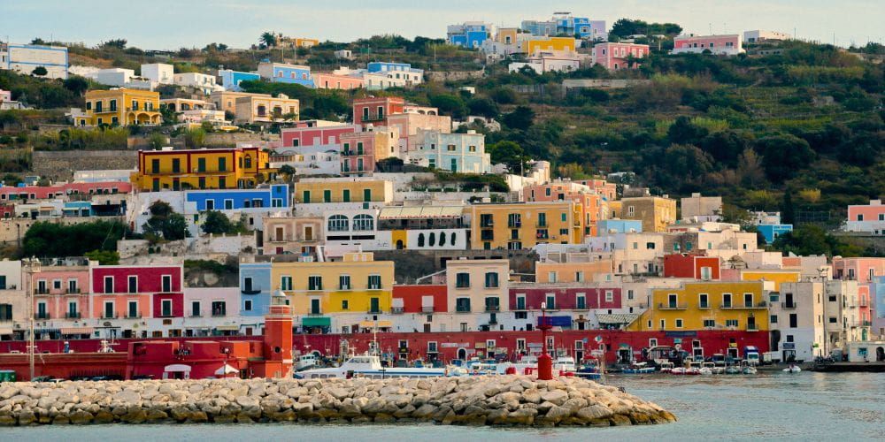 Where to go in May in Italy: Ponza