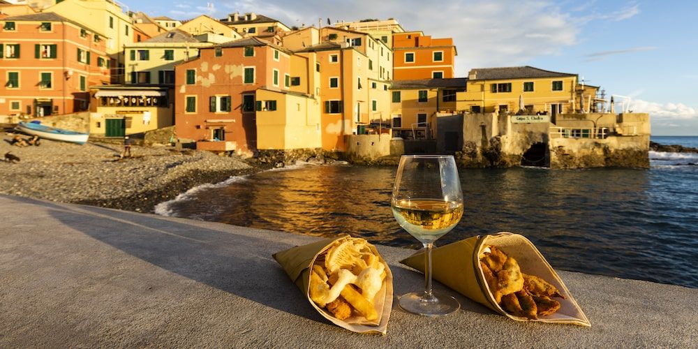 Foods not to be missed in Genoa: fried seafood
