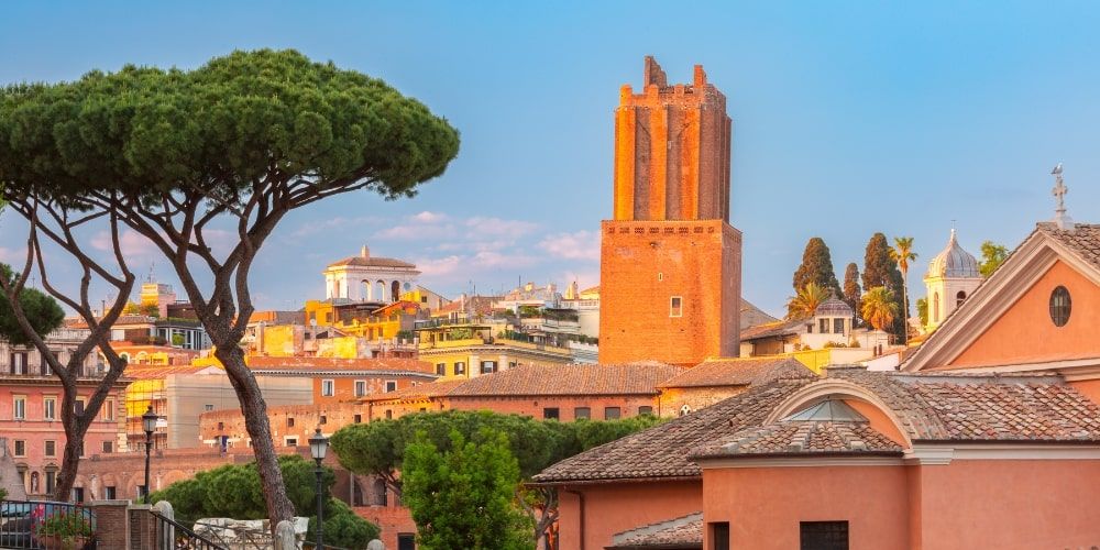 Crooked buildings in Italy: Rome 
