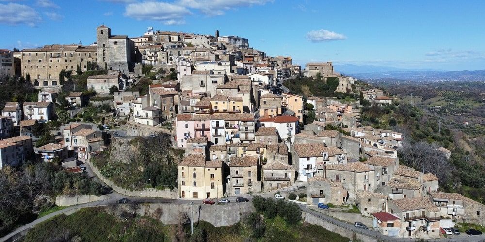 Veduta di Montalto Uffugo, tra i borghi da visitare in Calabria