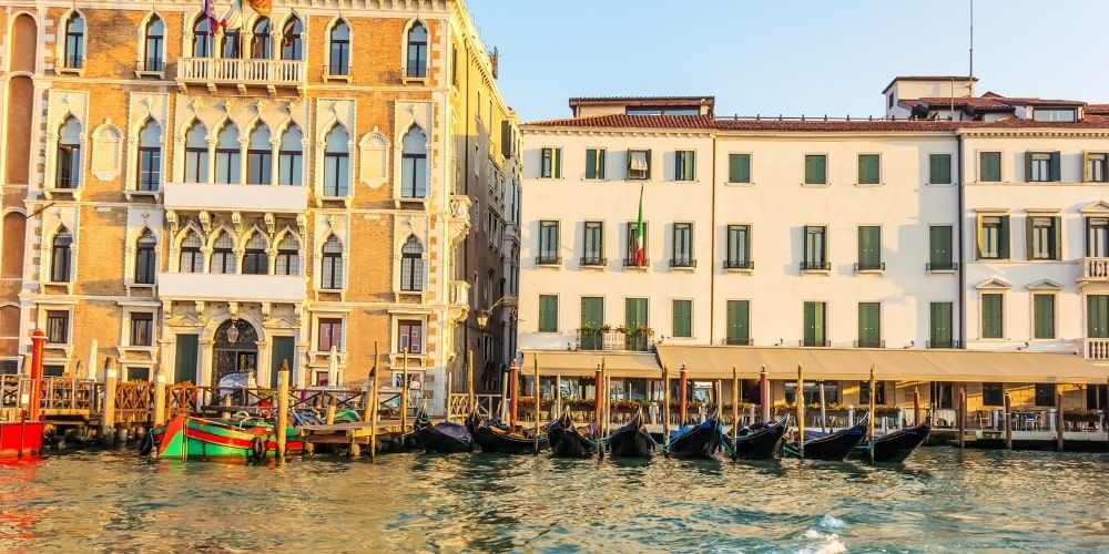 Peggy Guggenheim's Impact on the Venice Art Scene