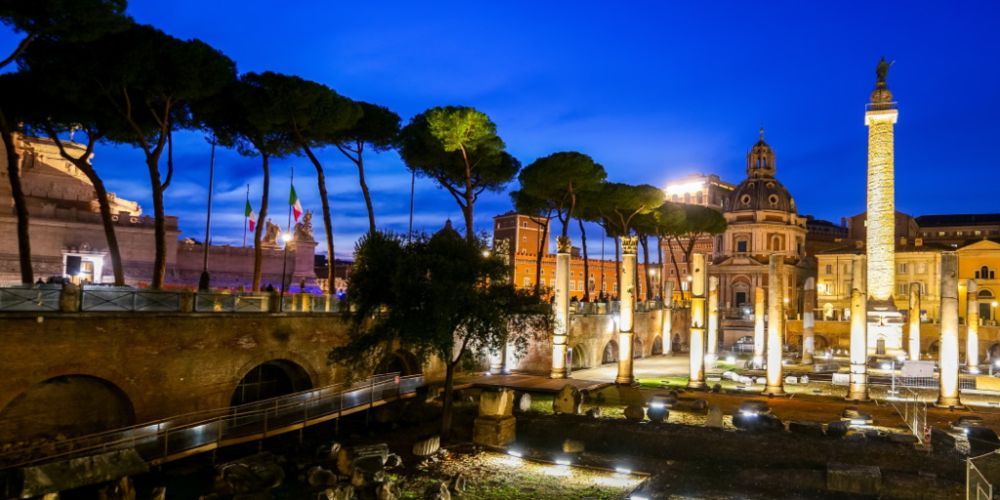Fori Imperiali di sera Fori Imperiali di sera
