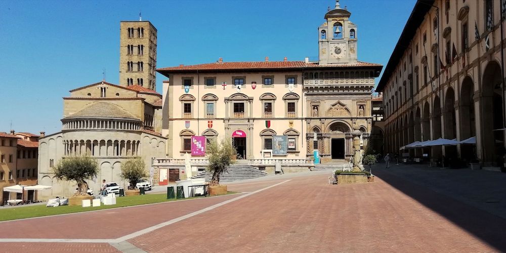 Fiera dell'Antiquariato di Arezzo: il centro storico Fiera dell'Antiquariato di Arezzo: il centro storico