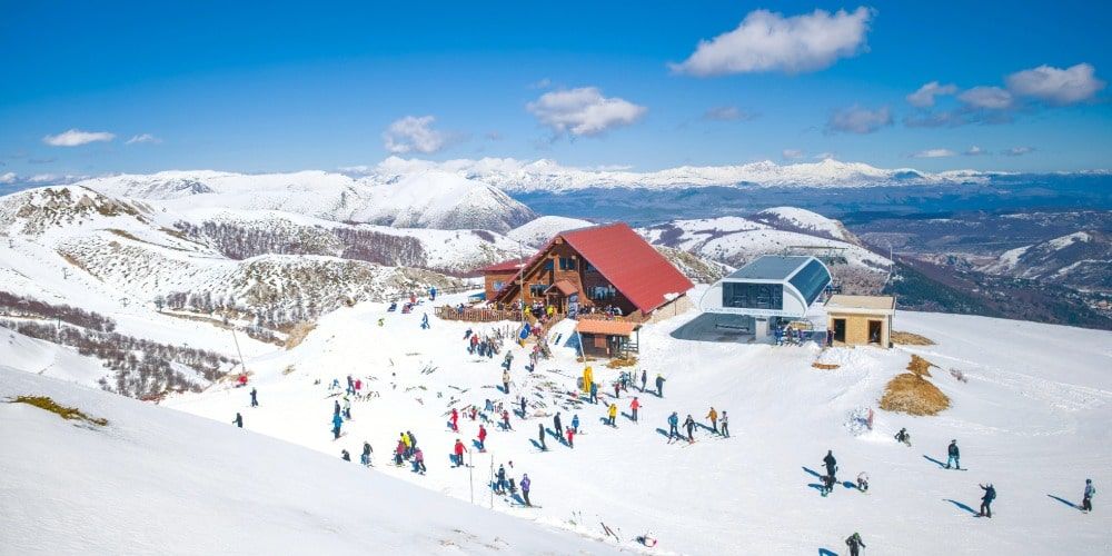 Destinazioni invernali in Abruzzo: area sciistica di Ovindoli