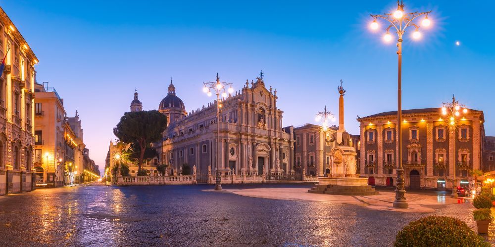 Itinerario Val di Noto: Catania Itinerario Val di Noto: Catania