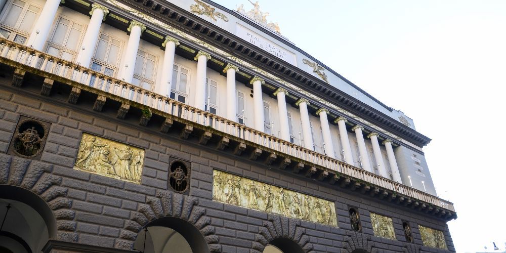 Naples events in december