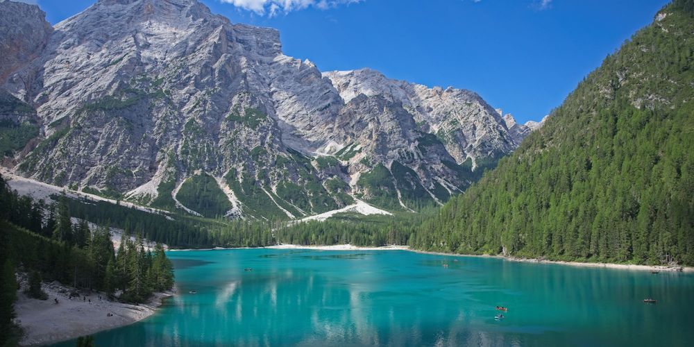 Ferragosto in Italia al lago Ferragosto in Italia al lago