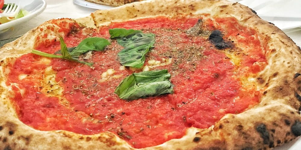 Authentic Neapolitan pizza - The simpler the better