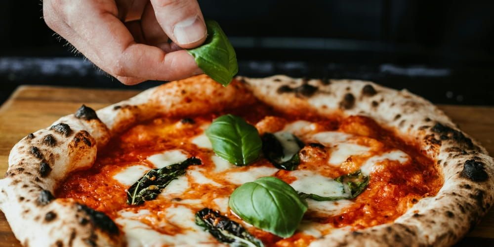How to Spot Real Pizza in Naples: Tips from Locals