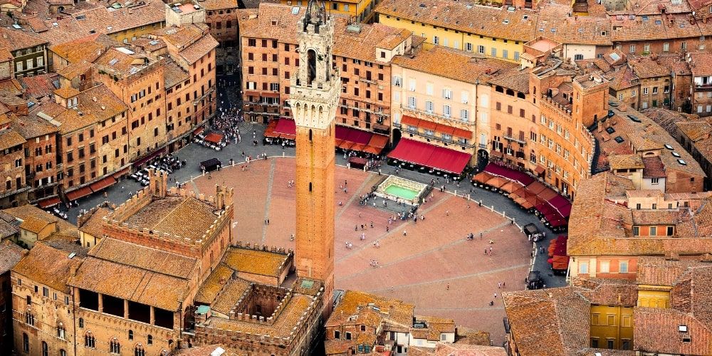 Piazza del Palio Piazza del Palio