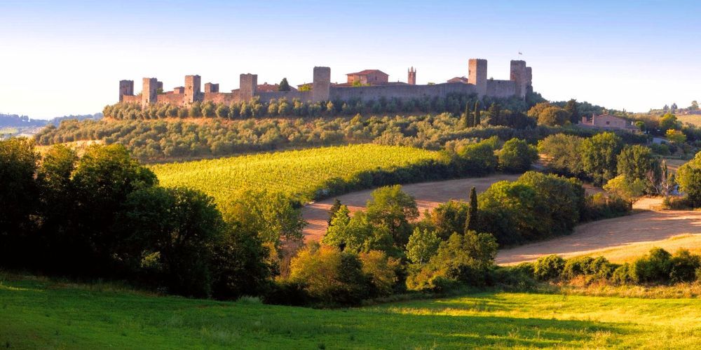 Why is Monteriggioni renowned? Why is Monteriggioni renowned?