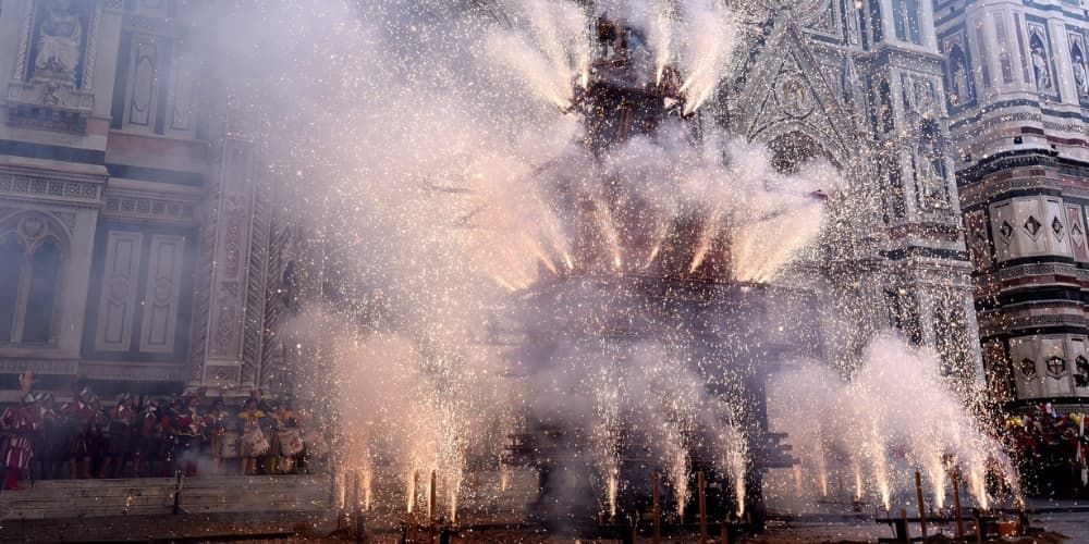 What exactly is the Scoppio del Carro?