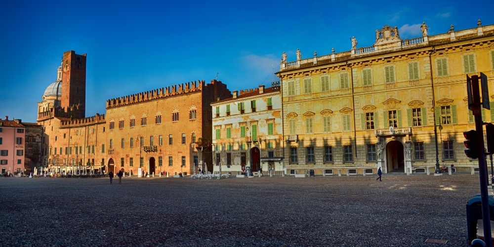 Le migliori città italiane per gli amanti dell'arte: panorama di Mantova Le migliori città italiane per gli amanti dell'arte: panorama di Mantova