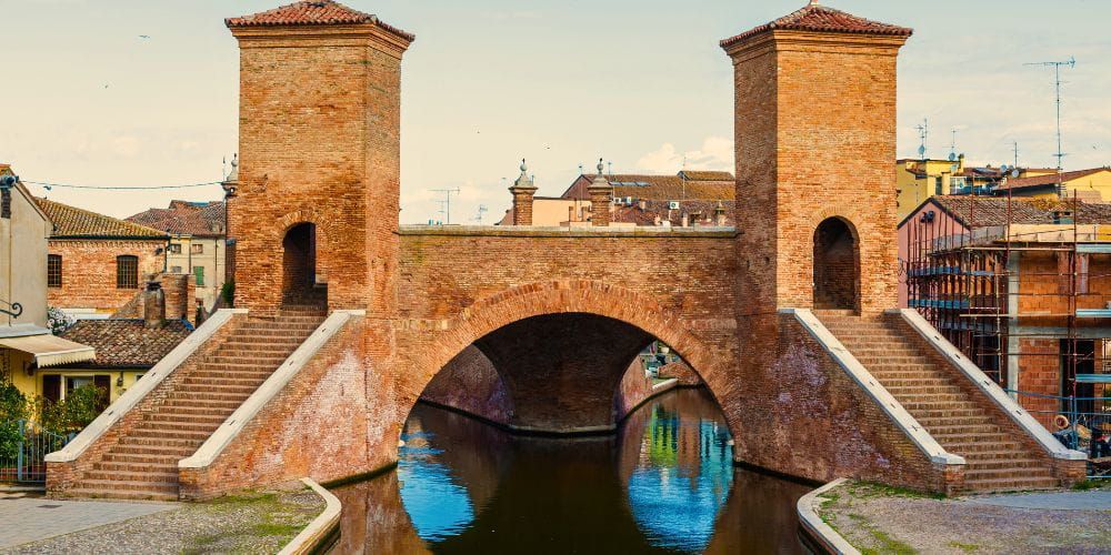 Why is Comacchio the perfect travel alternative to Venice?