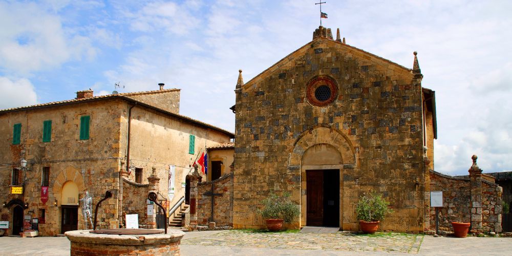 History of Monteriggioni History of Monteriggioni