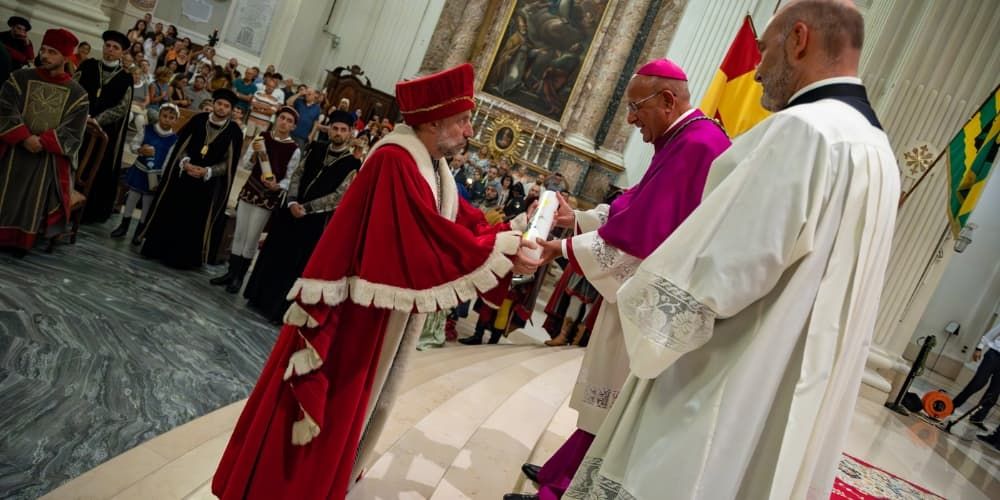 I doni rituali Cavalcata dell'Assunta Fermo
