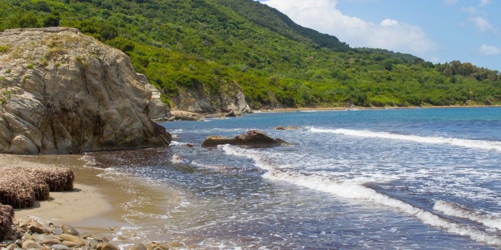 Agropoli – Trentova Bay, a gem among Italy’s most beautiful beaches Agropoli – Trentova Bay, a gem among Italy’s most beautiful beaches
