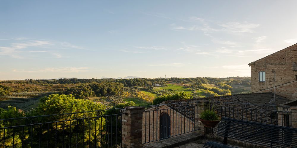 Cosa vedere a Lapedona: punto panoramico Piazzale Loi 