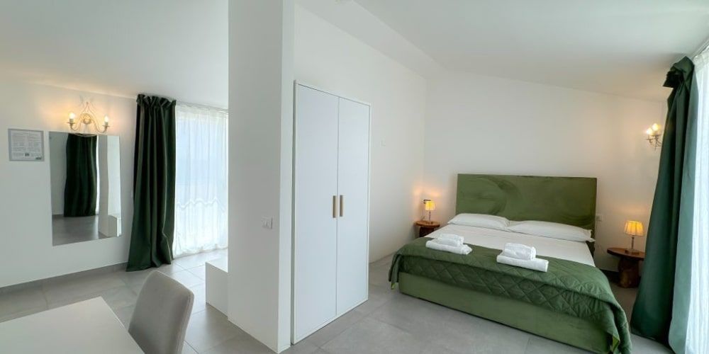 Best adults-only hotels in Italy - Dimora Calauriia