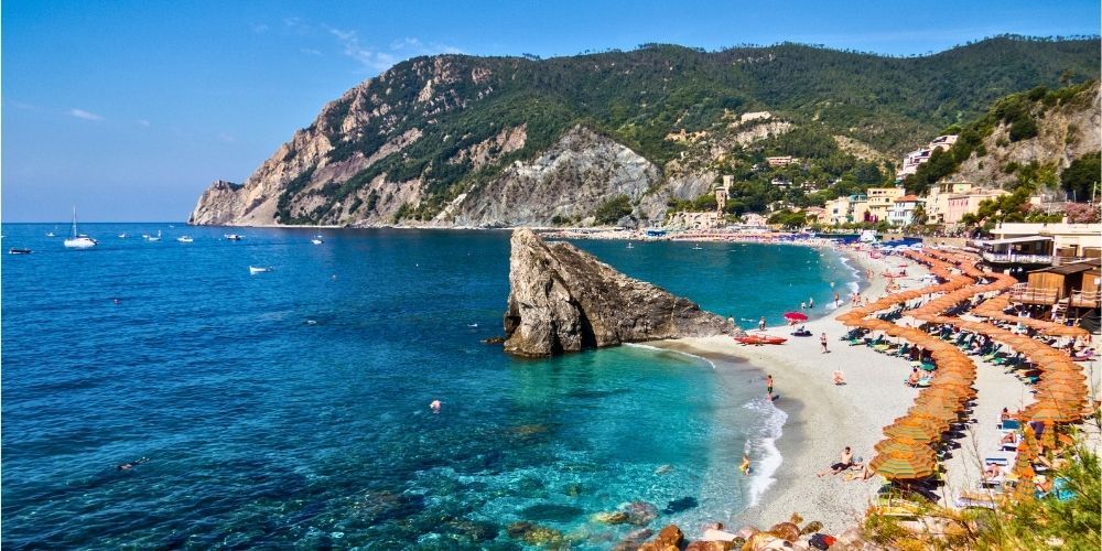 best-beaches-northern-italy best-beaches-northern-italy