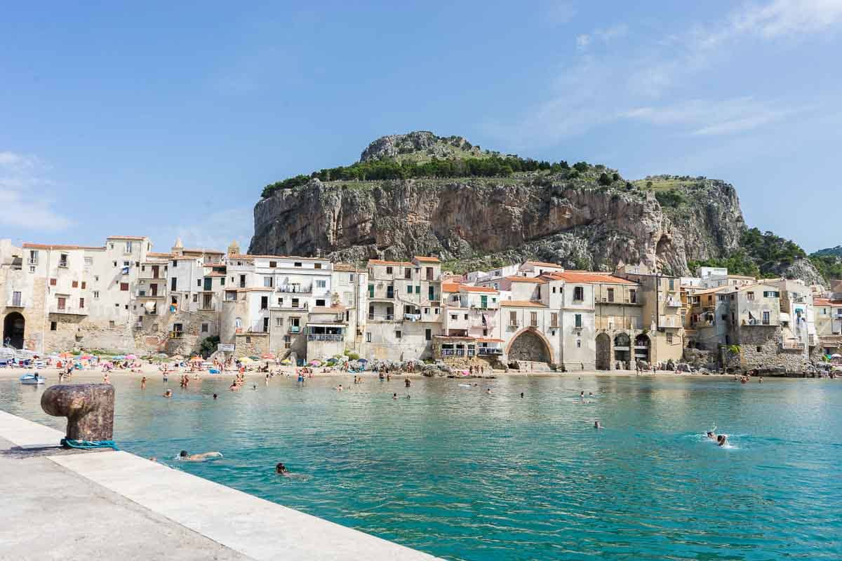 4. Cefalù