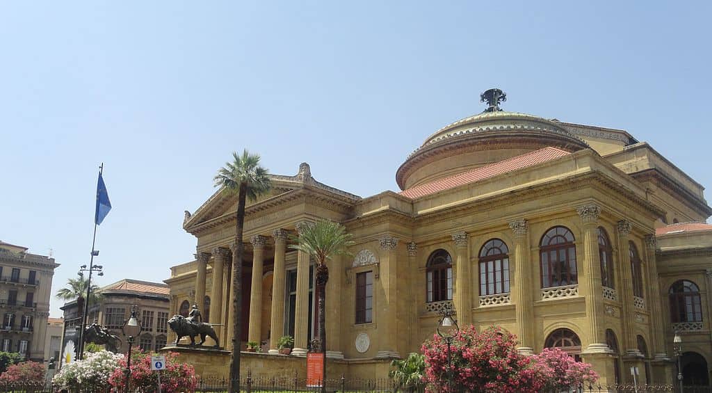 10. Teatro Massimo,  Palermo - Sicilia