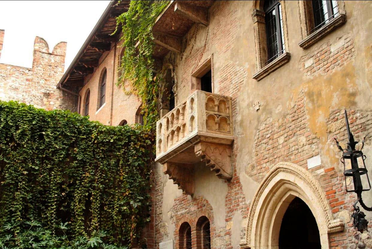 特別額装品/Palazzi Di Verona（ヴェローナ）