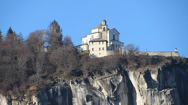 20211112150026santuario_della_Madonna_del_Sasso.jpg