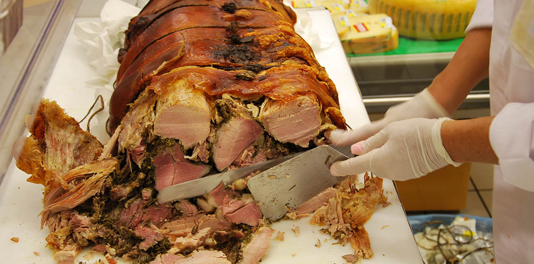  Roma insolita: fai una gita fuori porta per assaggiare la porchetta di Ariccia