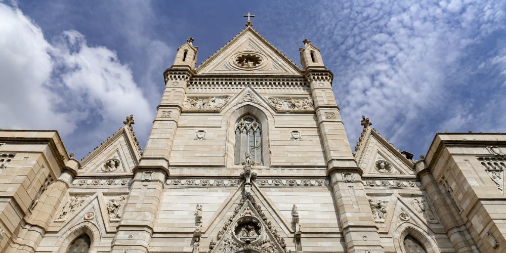 What to see in Naples in one day: Cathedral and Treasure of San Gennaro