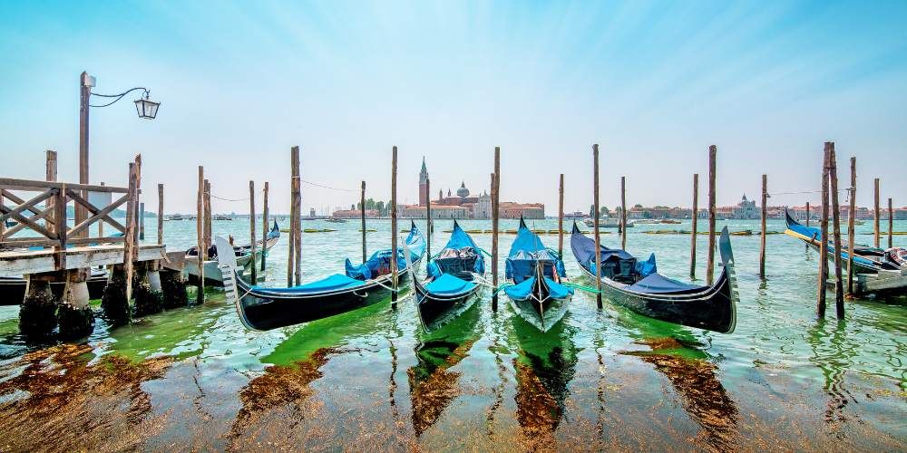 giro in gondola a venezia giro in gondola a venezia
