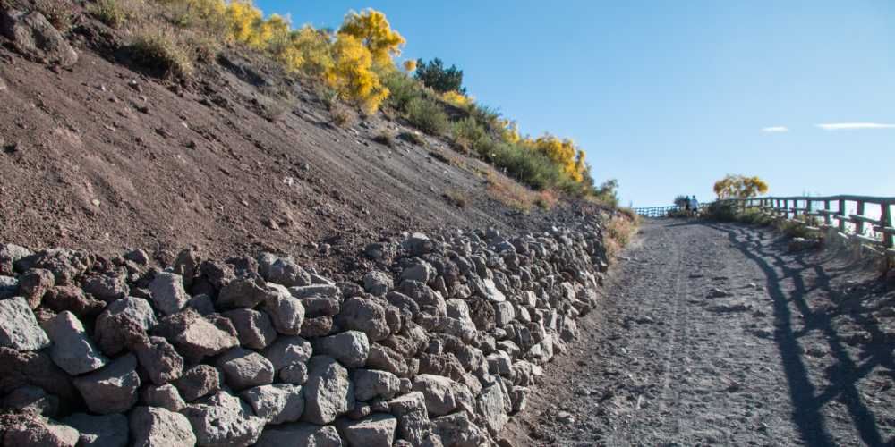 How to visit Vesuvius, trails on Vesuvius How to visit Vesuvius, trails on Vesuvius