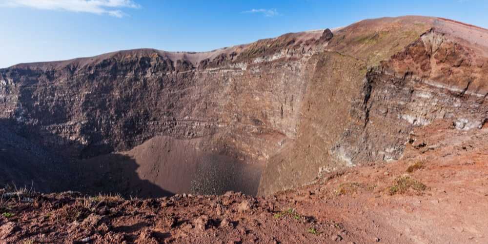 How to visit Vesuvius, the crater of Vesuvius How to visit Vesuvius, the crater of Vesuvius