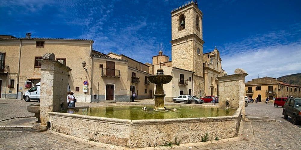 palazzo adriano palazzo adriano