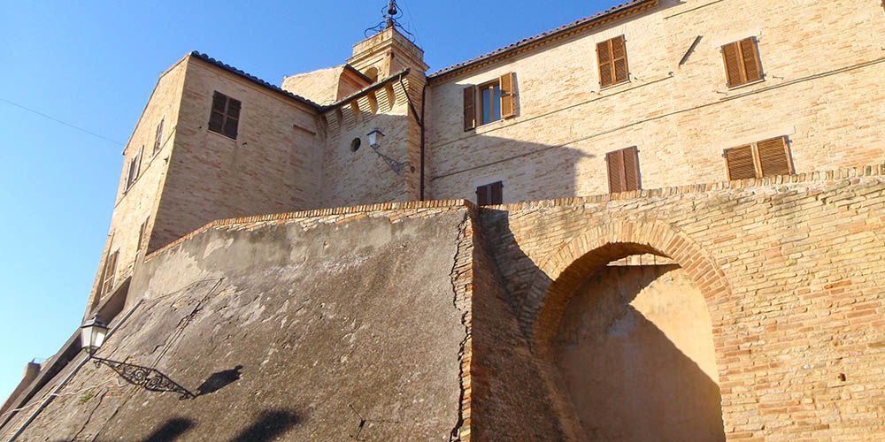 Walls of Torre San Patrizio, Marche