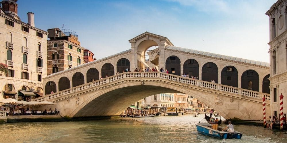 Discovering Venice with kids: Rialto Bridge Discovering Venice with kids: Rialto Bridge