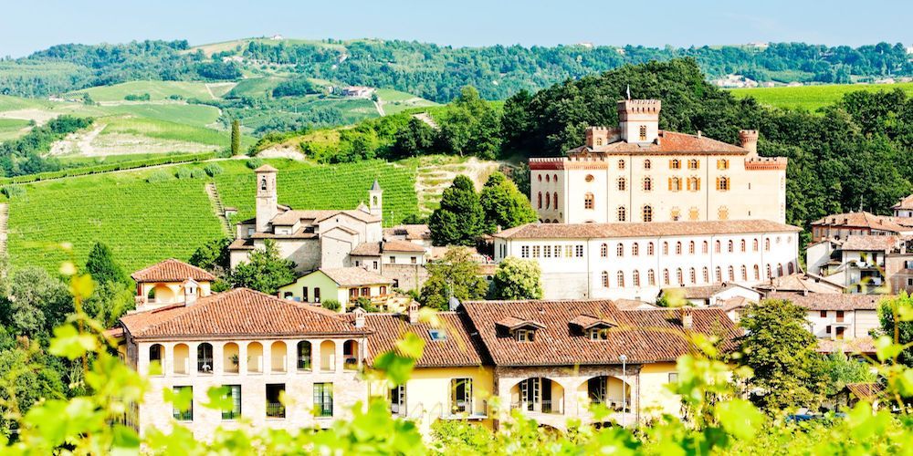 The 10 most beautiful villages in Piedmont: Barolo