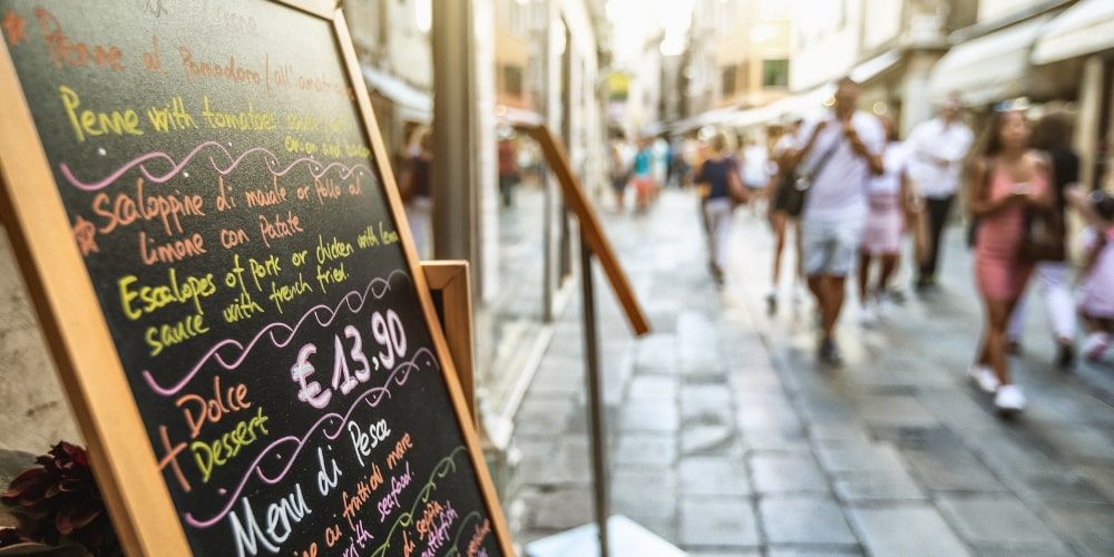 Tips to Eat Like a Local in Italy Tips to Eat Like a Local in Italy